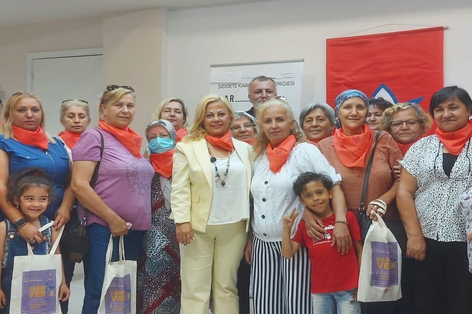 İzmir Gazeteciler Cemiyeti (İGC), &lsquo;Hollanda İnsan Hakları Program Şiddete Karşı