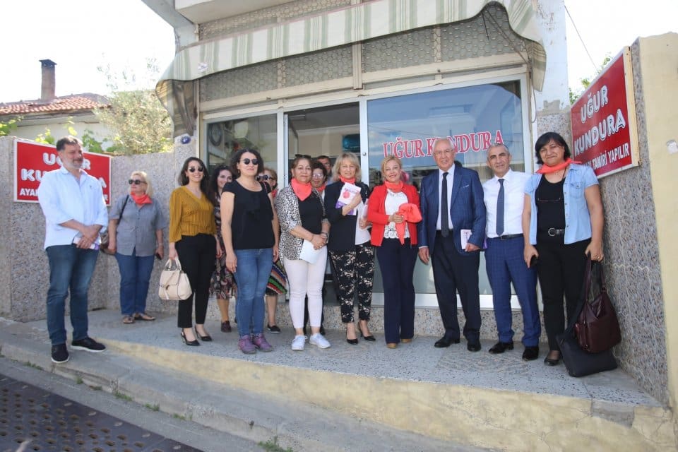 İzmir Gazeteciler Cemiyeti (İGC), &lsquo;Şiddete Karşı Medya İletişim Projesi-NAR&rsquo; mahalle