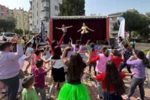 &nbsp; Narlıdere Belediyesi, &lsquo;23 Nisan Ulusal Egemenlik ve &Ccedil;ocuk Bayramı&rsquo;nı