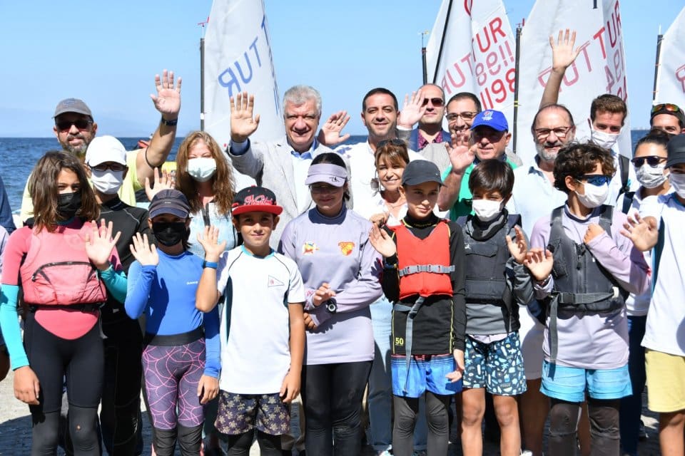 Narlıdere, İzmir&rsquo;in Kurtuluşu&rsquo;nun 100&rsquo;&uuml;nc&uuml; yılını 9 Eyl&uuml;l 100. Yıl Kurtuluş