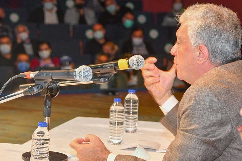 Narlıdere Belediyesi, &Ccedil;evre ve Şehircilik Bakanlığı tarafından onaylanarak askıya &ccedil;ıkarılan