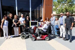 Narlıdere Belediyesi, &lsquo;engelsiz ve erişilebilir Narlıdere&rsquo; hedefiyle y&uuml;r&uuml;tt&uuml;ğ&uuml; &ccedil;alışmalara yenilerini