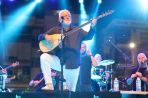 Narlıdere Belediyesi K&uuml;lt&uuml;r G&uuml;nleri, t&uuml;m hızıyla s&uuml;r&uuml;yor. K&uuml;lt&uuml;r ve sanat