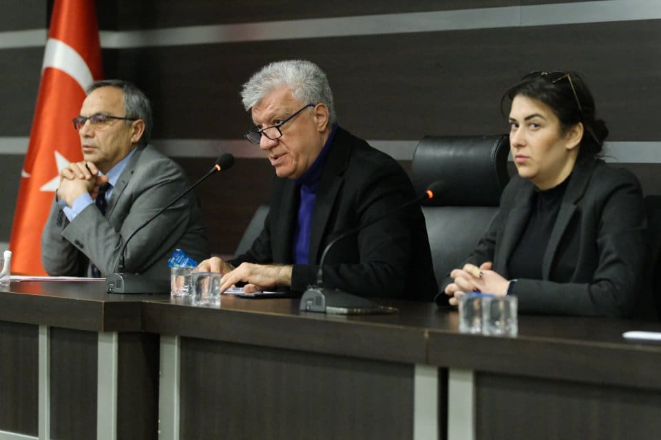 Narlıdere Belediyesi, mecliste alınan kararla Arnavutluk&rsquo;un Elbasan Belediyesi ile kardeş