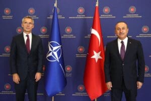 NATO Genel Sekreteri Stoltenberg, İsve&ccedil; ve Finlandiya'nın NATO'ya başvurusuna ilişkin