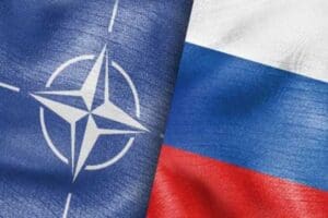 Madrid'deki NATO Liderler Zirvesi'nden paylaşılan bildirgede Rusya ilk kez doğrudan