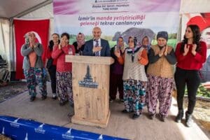 &ldquo;Başka bir hayat m&uuml;mk&uuml;n&rdquo; diyerek &ccedil;ıktığı yolda g&ouml;revdeki &uuml;&ccedil;&uuml;nc&uuml; yılını