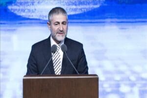 Bakan Nebati, T&Uuml;İK'in a&ccedil;ıkladığı verilerle ilgili "Bu tip rakamlarda kimse