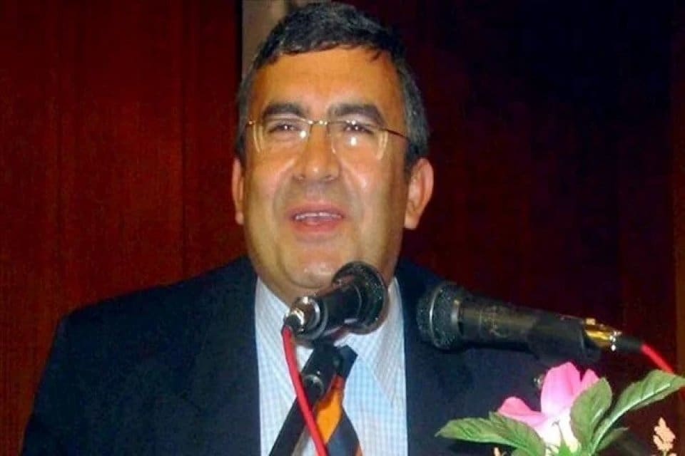Ankara &Uuml;niversitesi &Ouml;ğretim &Uuml;yesi Do&ccedil;. Dr. Necip Hablemitoğlu'nun &ouml;ld&uuml;r&uuml;lmesiyle ilgili