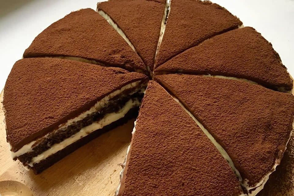 İtalyan mutfağı denilince akla gelen ilk lezzetlerden biri tiramisu. Ayrıca