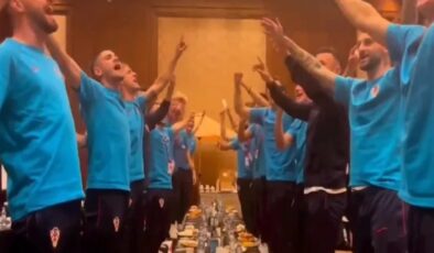 Neo-Nazi şarkıya eşlik eden Hırvatistan milli takımına tepki