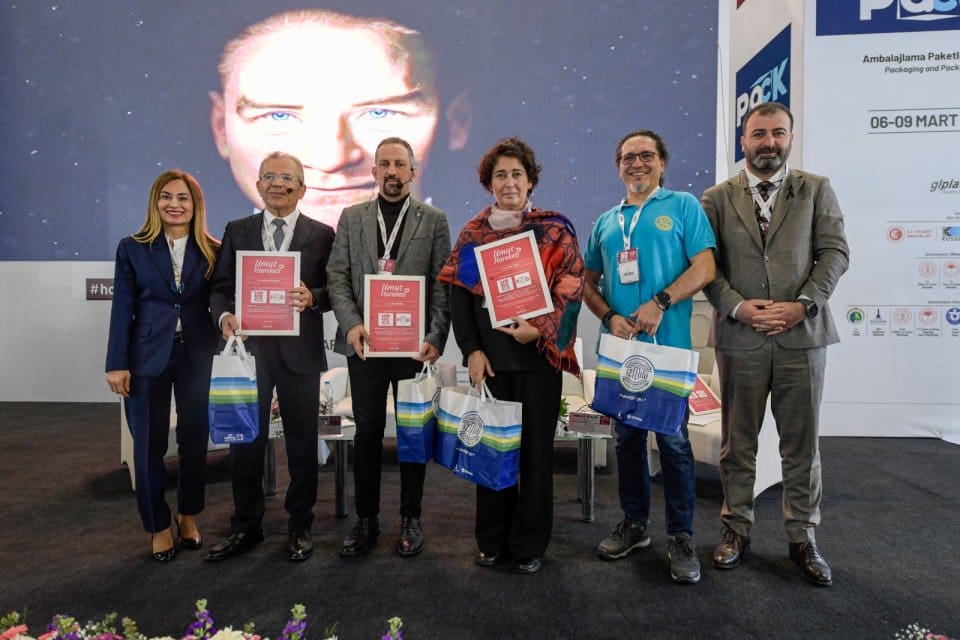 İzmir B&uuml;y&uuml;kşehir Belediyesi ev sahipliğinde Fuar İzmir'de yapılan Horeca Fair,