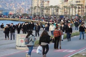 İçişleri Bakanlığı, sokağa çıkma ve şehirlerarası seyahat kısıtlamalarının sona ereceği