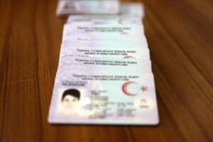 Oy kullanacak vatandaşların T.C. Kimlik Kartı talepleri için cumartesi ve
