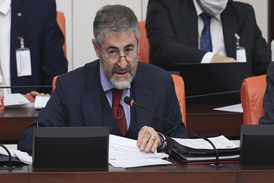 Hazine ve Maliye Bakanı&nbsp;Nureddin Nebati, enflasyon verileriyle ilgili değerlendirmesinde,&nbsp;"Y&uuml;ksek enflasyonun