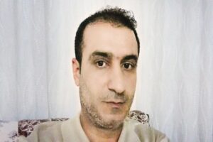 Ailesiyle yaşayan Uğur Biroğlu, annesi Ş&uuml;kran Biroğlu ve ağabeyi Mesut