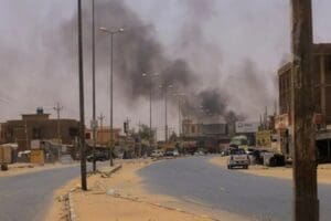 Sudan'da son d&ouml;nemde artan tansiyon bu sabah bir anda tırmandı.