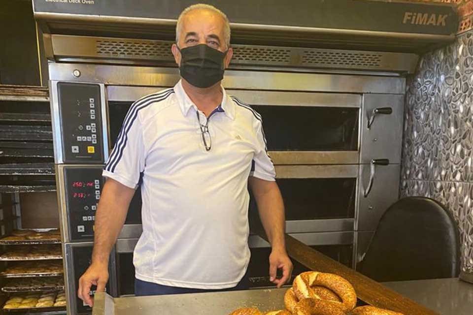 İzmir Pide ve Gevrek İmalat&ccedil;ıları Satıcıları Odası Başkanı Mehmet Ş&uuml;kr&uuml;