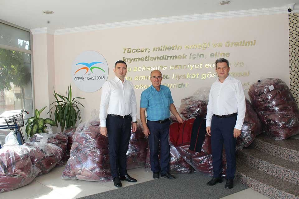 İZMİR'in &Ouml;demiş, Kiraz ve Beydağ il&ccedil;esinde, eğitime destek amacıyla, ihtiya&ccedil;