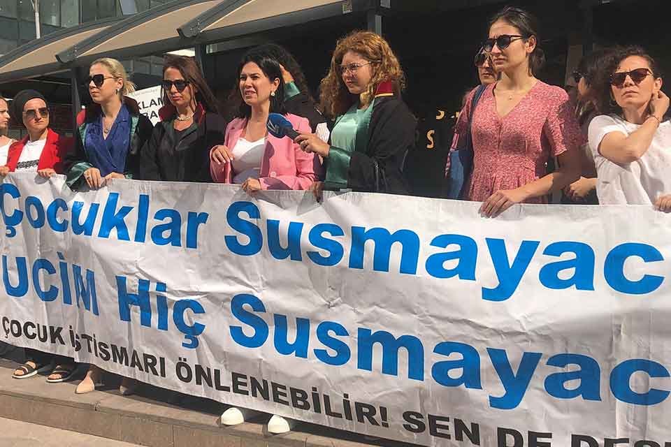 İZMİR'in Menderes il&ccedil;esinde, yaşları 6 ile 11 arasında değişen 6