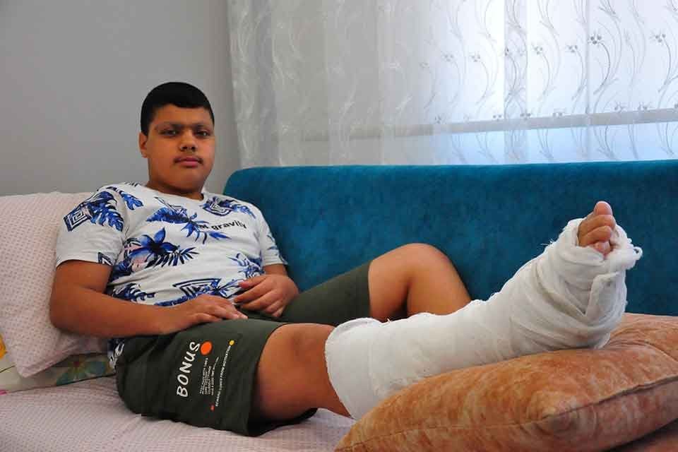 MANİSA'daki ortaokul 8'inci sınıf &ouml;ğrencisi Yusuf &Ccedil;it&ccedil;i (14), iddiaya g&ouml;re