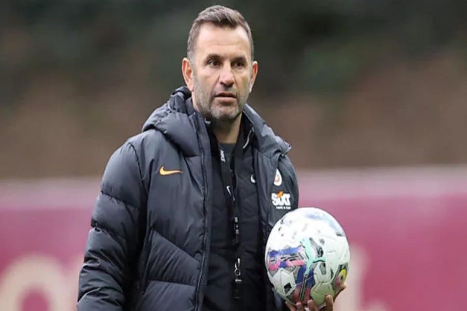 Galatasaray y&ouml;netiminin, Okan Buruk'la uzun vadeli bir planlama d&uuml;ş&uuml;nd&uuml;ğ&uuml; ortaya