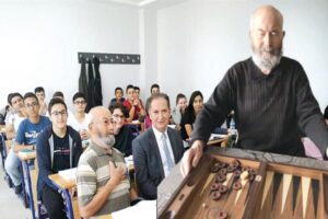 Kayserili işinsanı Osman Ulubaş’ın iki tutkusu var; okul yaptırmak ve