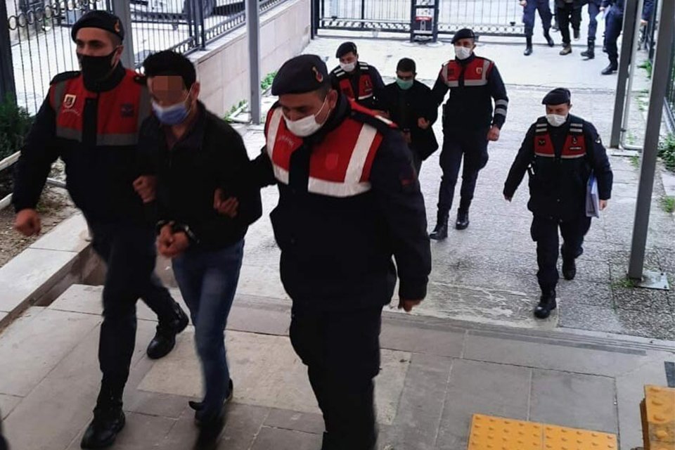 İzmir'in Güzelbahçe ilçesinde, geçen 6 Ağustos'ta, pusu kurularak öldürülen süpermarket