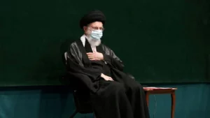 Hakkında "&ouml;ld&uuml;ğ&uuml;, ameliyatı ge&ccedil;irdiği, komada olduğu" gibi &ccedil;eşitli iddialar ortaya