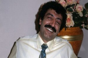 Arabesk m&uuml;ziğin usta ismi M&uuml;sl&uuml;m G&uuml;rses'in daha &ouml;nceden yayımlanmamış bir