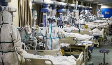 Omicron için korkutan uyarı: 'Hastane yetmeyecek'