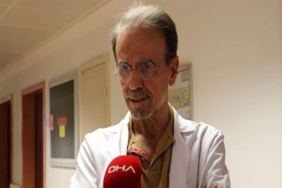 Prof. Dr.&nbsp;Mehmet Ceyhan, Omicron'un yeni varyantı BA2 ile ilgili a&ccedil;ıklamasında,