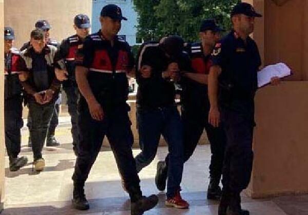 İzmir’de terör operasyonu: Tek tek yakalandılar
