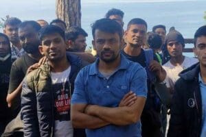 Muğla'da&nbsp;jandarma ekipleri ormanda, aralarında kadın ve &ccedil;ocukların da bulunduğu 62