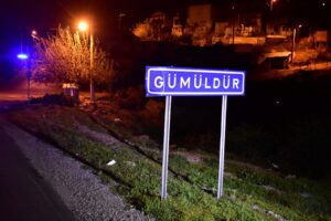 İzmir'in Menderes il&ccedil;esinde Ayşe Nazlı Kınacı'nın (20) cansız bedeni ormanlık