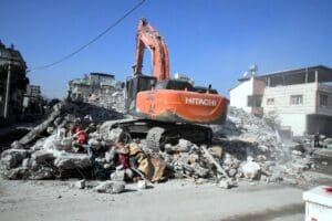 Osmaniye'de depremler sonrası 60 bin 501 binada yapılan hasar tespit