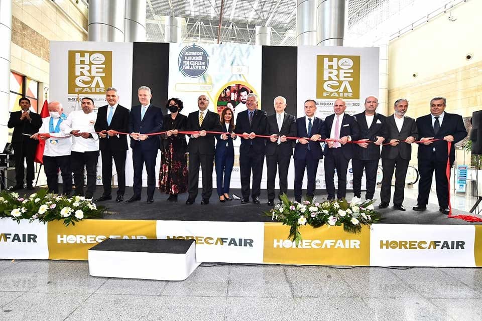 İzmir B&uuml;y&uuml;kşehir Belediyesi'nin ev sahipliğinde d&uuml;zenlenen HORECA Fair-3. Uluslararası Otel