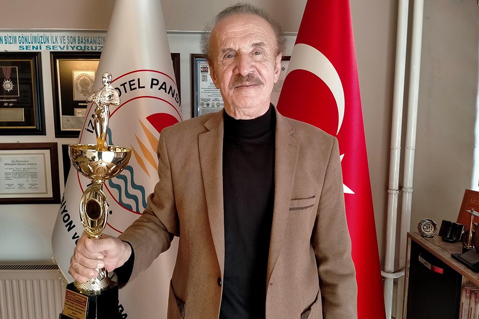 İzmir depreminin ardından kentteki 61 otelin depremzedelere kapılarını açmasını sağlayan