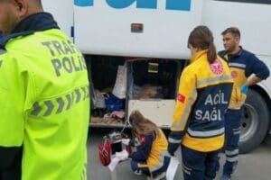Bursa'nın İneg&ouml;l il&ccedil;esinde, otob&uuml;s şof&ouml;r&uuml; 39 yaşındaki G&ouml;ksel Demir&ouml;z, park