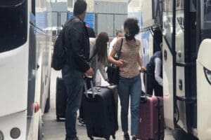 Corona vir&uuml;s &ouml;nlemleri kapsamında uygulanan 17 g&uuml;nl&uuml;k tam kapanmanın bitmesine