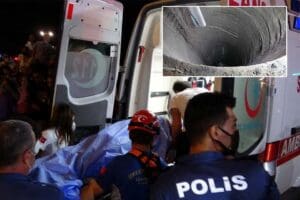 İzmir'in Bal&ccedil;ova il&ccedil;esinde, s&uuml;r&uuml;c&uuml;s&uuml;n&uuml;n direksiyon hakimiyetini kaybettiği otomobil 25 metre