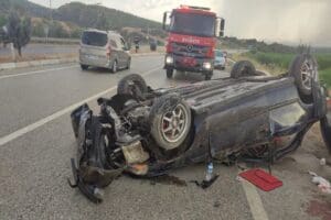 MANİSA'nın Kula il&ccedil;esinde, kontrolden &ccedil;ıkarak takla atan otomobilin s&uuml;r&uuml;c&uuml;s&uuml; Rıdvan
