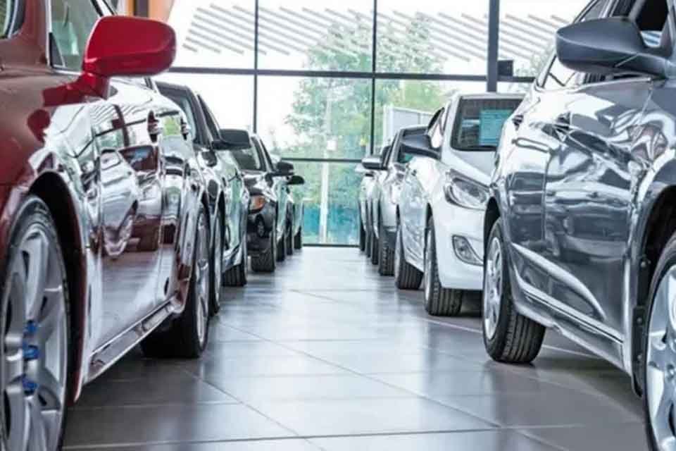 T&uuml;rkiye&rsquo;de otomobil fiyatları, ocak ayından bu yana ortalama y&uuml;zde 8