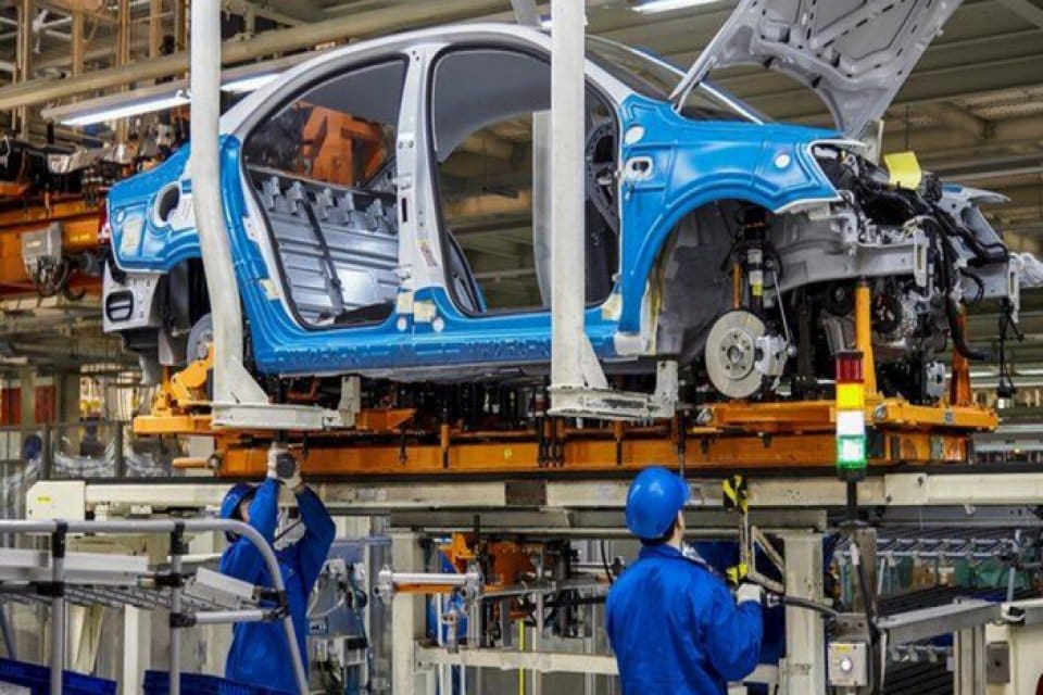İlk &ccedil;eyrekte toplam otomotiv &uuml;retimi yıllık y&uuml;zde 21 artarak, 366