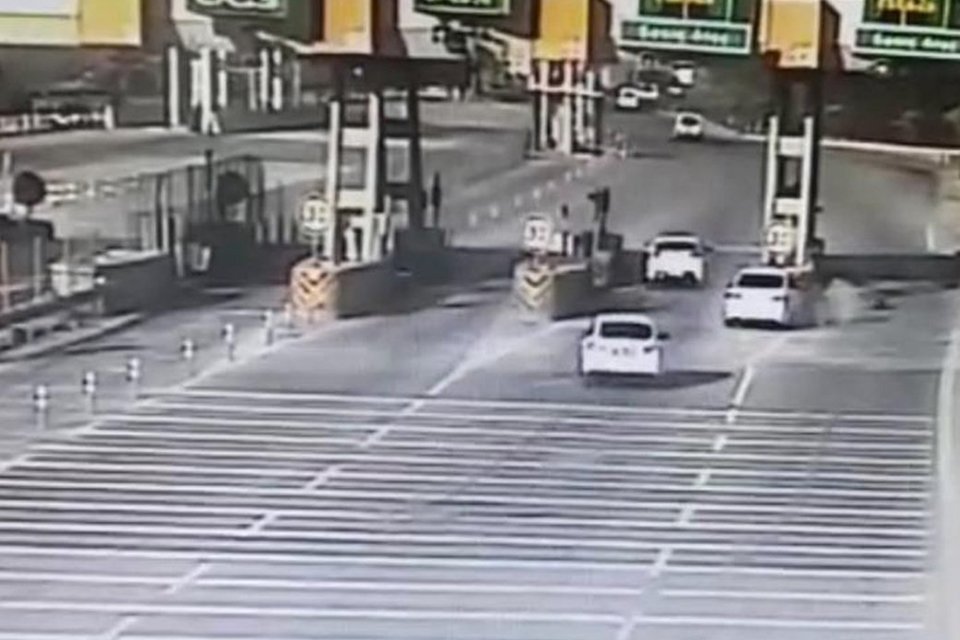 Aydın'ın Efeler ilçesinde otoyol gişelerinde yaşanan ve 2 kişinin ölümü,