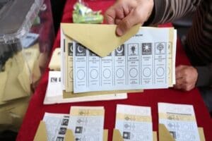 T&uuml;rkiye adım adım 14 Mayıs se&ccedil;imlerine yaklaşıyor. Bug&uuml;n Y&uuml;ksek Se&ccedil;im