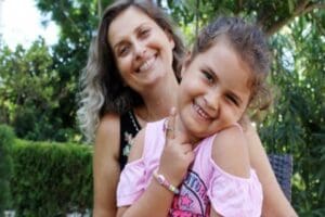 L&Ouml;SEMİ tedavisi g&ouml;ren ve babasının verdiği yarı uyumlu nakille hayata