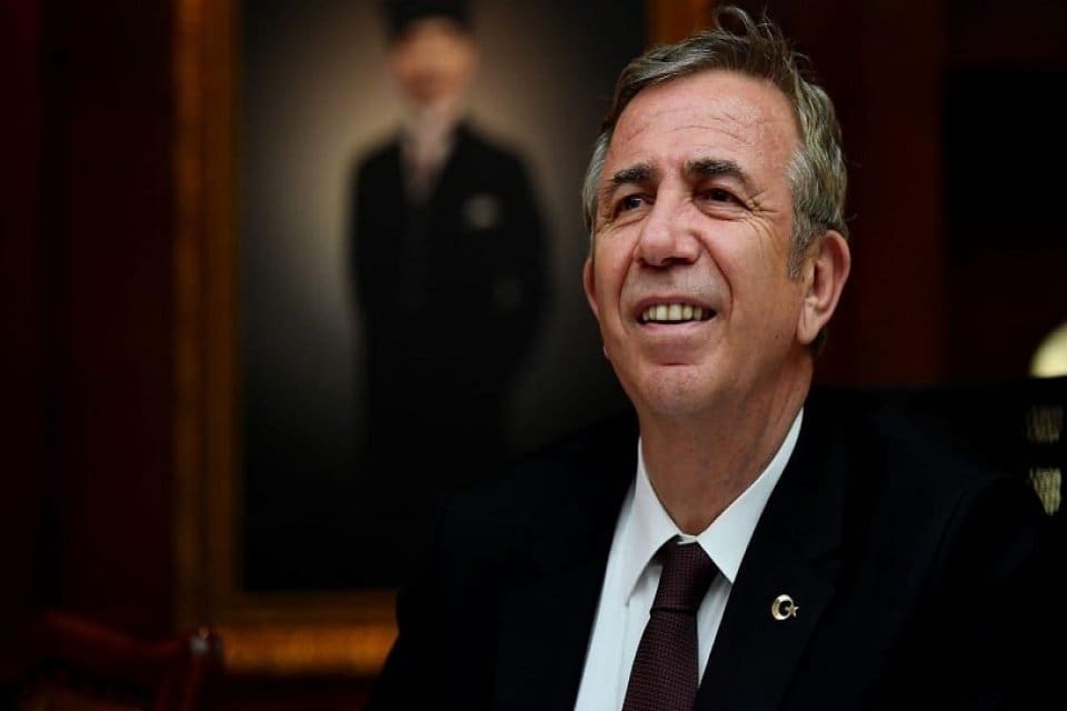 Zafer Partisi Genel Başkanı &Uuml;mit &Ouml;zdağ'ın partisinin cumhurbaşkanı adayı olarak