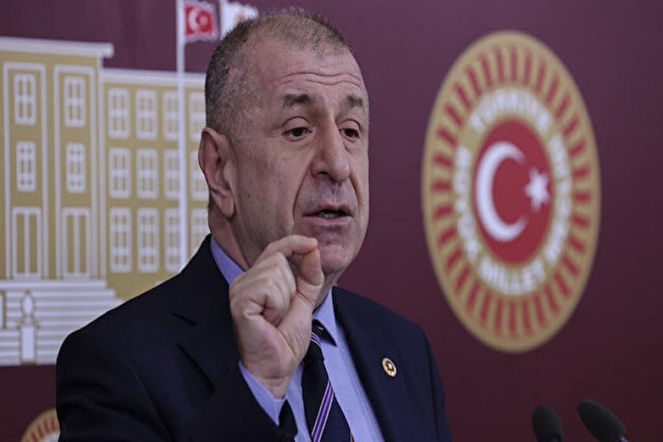 Zafer Partisi Genel Başkanı &Uuml;mit &Ouml;zdağ, "Asla bu topraklardan kovmayız,