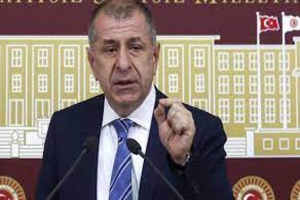 Zafer Partisi Genel Başkanı &Uuml;mit &Ouml;zdağ, partisi hakkında kapatma istemiyle